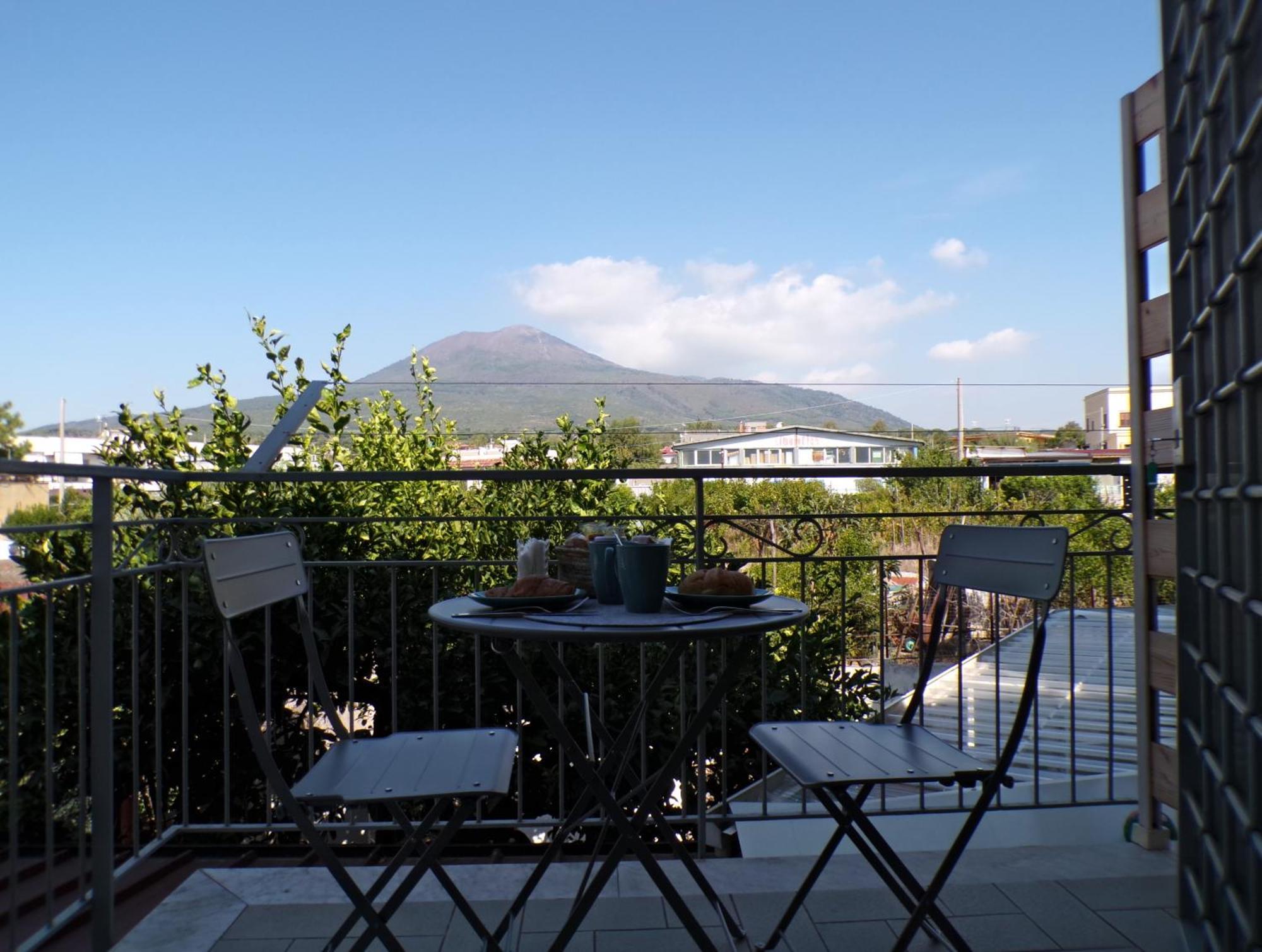 Casa Di Nonna Margherita Trecase Екстериор снимка